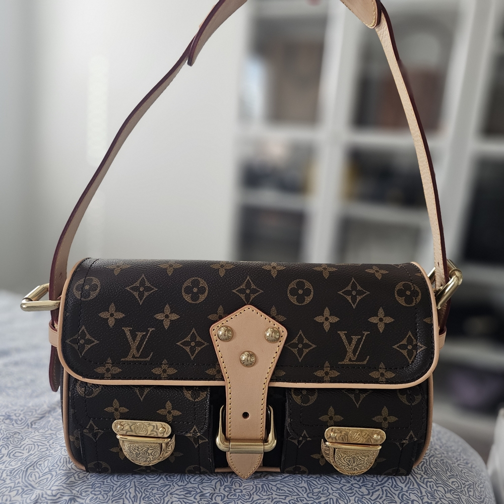 Louis Vuitton2006 Hudson PM shoulder bag